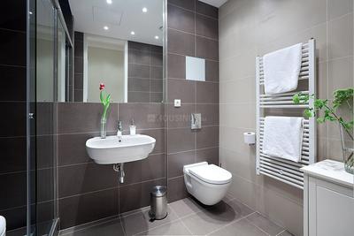 Bathroom Image of 3600 Sq.ft 6 BHK Apartment / Flat for sale in Rustomjee Seasons Wing B, Bandra East Mumbai for Rs. 190000000