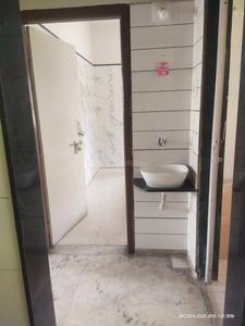 Bathroom Image of 2000 Sq.ft 3 BHK Independent House for rent in Motera Ahmedabad for Rs. 26000