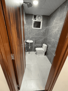 Bathroom Image of 900 Sq.ft 2 BHK Apartment / Flat for sale in Parth Pacific A, Jagatpura Jaipur for Rs. 5200000