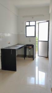 Kitchen Image of 650 Sq.ft 2 BHK Apartment / Flat for rent in Peninsula Address One, Gahunje Pune for Rs. 15000