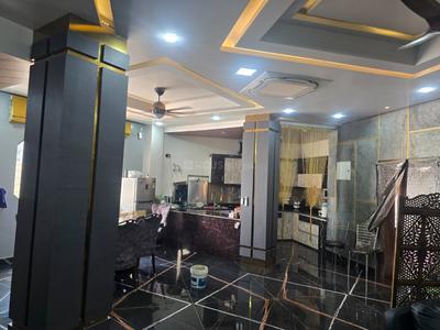 Living Room Image of 4350 Sq.ft 7 BHK Independent House for sale in Sona Enclave, Modinagar Ghaziabad for Rs. 50000000