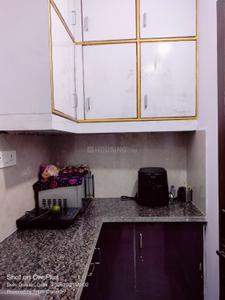 Kitchen Image of 450 Sq.ft 4 BHK Independent House for sale in Krishna Nagar New Delhi for Rs. 13200000