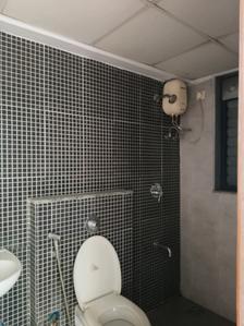 Common Bathroom Image of 1100 Sq.ft 2.5 BHK Apartment / Flat for sale in Lodha Palava Downtown, Palava Phase 2 Thane for Rs. 8500000