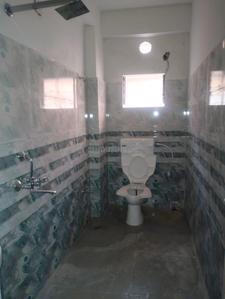 Bathroom Image of 1100 Sq.ft 3 BHK Apartment / Flat for sale in Rishra Hooghly for Rs. 3000000