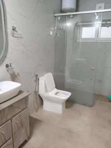 Bathroom Image of 3600 Sq.ft 4 BHK Independent House for rent in Vasant Vihar New Delhi for Rs. 475000