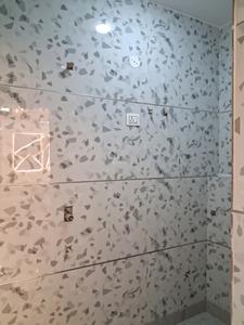 Common Bathroom Image of 850 Sq.ft 3 BHK Builder Floor for rent in Dwarka Mor New Delhi for Rs. 28000