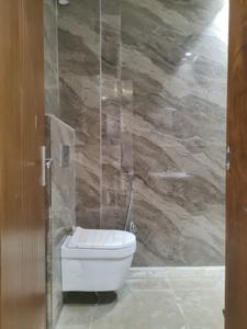 Common Bathroom Image of 2250 Sq.ft 4 BHK Builder Floor for sale in Sector 85 Faridabad for Rs. 19500000