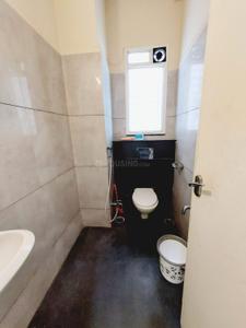 Bathroom Image of 350 Sq.ft 1 RK Apartment / Flat for rent in Vijay Nagar Indore for Rs. 11000