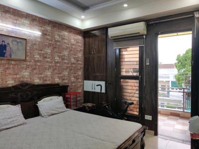 Bedroom Image of 1450 Sq.ft 3 BHK Apartment / Flat for sale in Nehru Nagar Ghaziabad for Rs. 12500000
