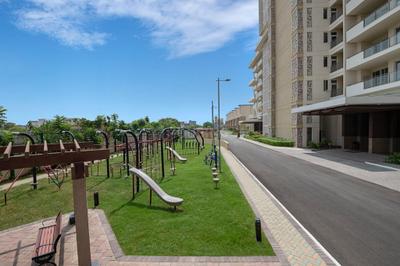 Image of 3800 Sq.ft 3 BHK Apartment / Flat for sale in Experion Windchants, Sector 112, Gurgaon for Rs. 65000000