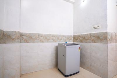 Image of 300 Sq.ft 1 RK Apartment / Flat for rent in Madhapur, Hyderabad for Rs. 15000