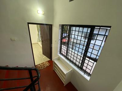 Bedroom Image of 1200 Sq.ft 3 BHK Builder Floor for rent in Vaduthala Kochi for Rs. 28000