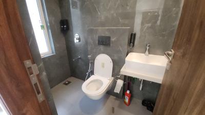 Image of 942 Sq.ft 2 BHK Apartment / Flat for rent in Elegant Navratnamala CHS, Santacruz East, Mumbai for Rs. 105000