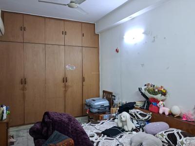 Bedroom Image of 1500 Sq.ft 3 BHK Builder Floor for rent in Sector 44 Noida for Rs. 80000