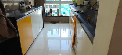 Image of 480 Sq.ft 1 BHK Apartment / Flat for rent in Royal Oasis, Malad West, Mumbai for Rs. 42000