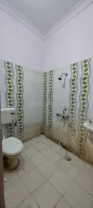 Bathroom Image of 1000 Sq.ft 2 BHK Builder Floor for rent in Jankipuram Vistar Lucknow for Rs. 10000