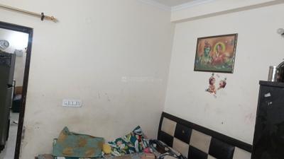 Bedroom Image of 1050 Sq.ft 2 BHK Builder Floor for rent in Vaishali Ghaziabad for Rs. 22000