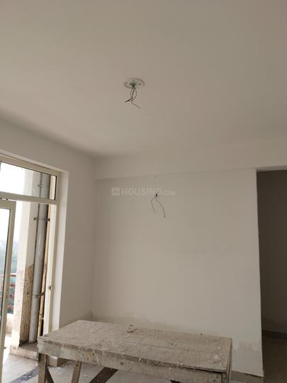 Sushant Golf City Main Image 1
