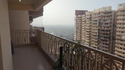 Image of 1075 Sq.ft 2 BHK Apartment / Flat for rent in Gaur City 7th Avenue, Noida Extension, Greater Noida for Rs. 23300