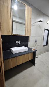 Bathroom Image of 3500 Sq.ft 3 BHK Builder Floor for rent in Sector 116 Noida for Rs. 75000