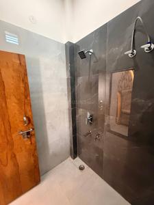 Bathroom Image of 1900 Sq.ft 4 BHK Villa for sale in Lal Kuan Ghaziabad for Rs. 8500123