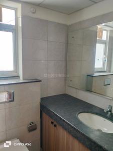 Bathroom Image of 1545 Sq.ft 3 BHK Apartment / Flat for sale in Godrej Woods, Sector 43 Noida for Rs. 33500000