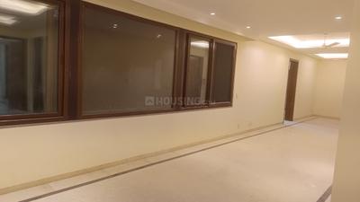 Bedroom Image of 2600 Sq.ft 4 BHK Builder Floor for rent in South Extension II New Delhi for Rs. 300000