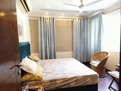 Bedroom Image of 1200 Sq.ft 1 BHK Builder Floor for rent in Chittaranjan Park New Delhi for Rs. 60000