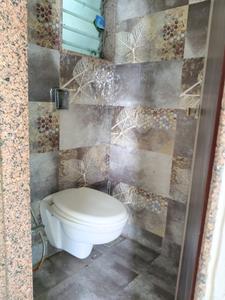 Common Bathroom Image of 650 Sq.ft 1 BHK Apartment / Flat for rent in Paradise Sai Riverdale, Taloja Navi Mumbai for Rs. 15000