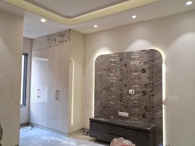 Bedroom Image of 1800 Sq.ft 3 BHK Builder Floor for sale in Paschim Vihar New Delhi for Rs. 34000000