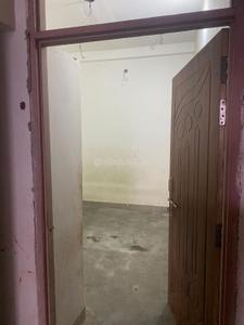 Bedroom Image of 1000 Sq.ft 1 BHK Independent House for rent in Phool Bagh Colony Lucknow for Rs. 8000
