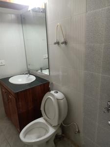 Image of 2200 Sq.ft 4.5 BHK Apartment / Flat for sale in Sare Crescent Green Parc, Sector 92, Gurgaon for Rs. 18500000