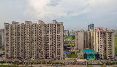 Image of 1439 Sq.ft 3 BHK Apartment / Flat for sale in Sethi Max Royal, Sector 76, Noida for Rs. 17200000
