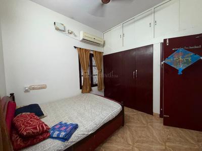 Bedroom Image of 750 Sq.ft 2 BHK Duplex for rent in Kodailbail Mangalore for Rs. 25000