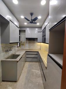 Kitchen Image of 950 Sq.ft 2 BHK Builder Floor for rent in Ramesh Nagar New Delhi for Rs. 38000