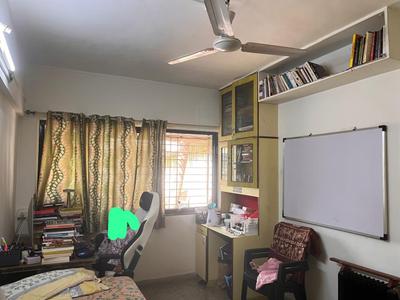 Bedroom Image of 955 Sq.ft 2 BHK Independent House for rent in Gokhalenagar Pune for Rs. 40000