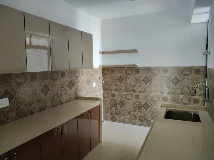 Nahar Lilium Lantana Main Image 1