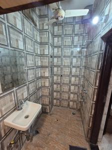 Image of 350 Sq.ft 1 RK Builder Floor for rent in Ramesh Nagar, New Delhi for Rs. 20000