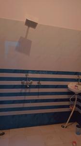Bathroom Image of 1000 Sq.ft 2 BHK Builder Floor for rent in Chandpur Bichpuri Bareilly for Rs. 8500