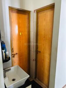 Bathroom Image of 927 Sq.ft 2 BHK Apartment / Flat for sale in Naranpura Ahmedabad for Rs. 7000000