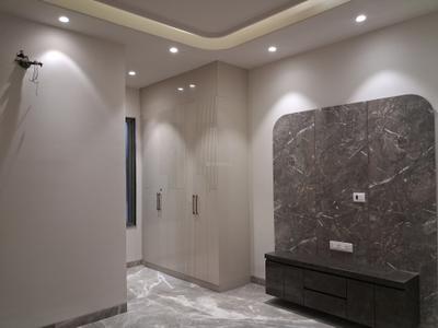 Bedroom Image of 1800 Sq.ft 3 BHK Builder Floor for sale in Paschim Vihar New Delhi for Rs. 36000000