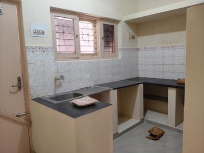 Kitchen Image of 1000 Sq.ft 2 BHK Builder Floor for rent in Ejipura Bengaluru for Rs. 30000