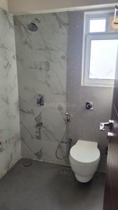Bathroom Image of 550 Sq.ft 1 BHK Apartment / Flat for sale in Elite Simran, Santacruz West Mumbai for Rs. 30000000