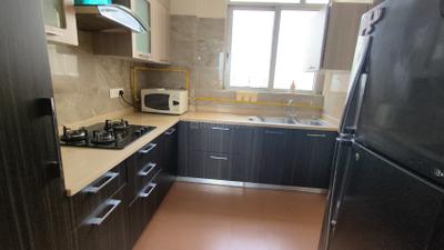 Kitchen Image of 1200 Sq.ft 2 BHK Apartment / Flat for rent in Pioneer Park, Sector 61 Gurgaon for Rs. 65000