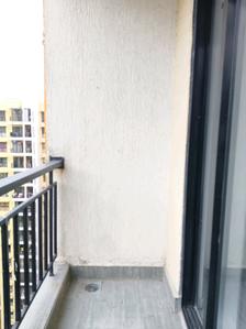 Living Room Image of 770 Sq.ft 1.5 BHK Apartment / Flat for rent in Runwal Gardens Phase 3 Bldg No 27 28, Dombivli East Thane for Rs. 16000