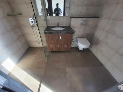 Bathroom Image of 3320 Sq.ft 4 BHK Apartment / Flat for sale in TATA Primanti Villa, Sector 72 Gurgaon for Rs. 63500000