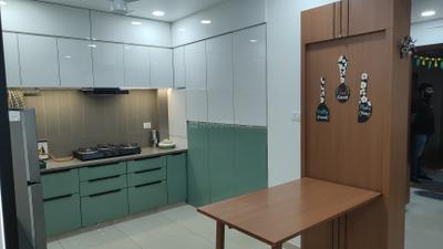 Kitchen Image of 2000 Sq.ft 3 BHK Apartment / Flat for rent in Avikam Giriraj, Zundal Ahmedabad for Rs. 40000