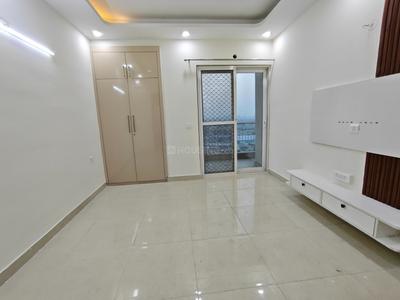 Bedroom Image of 1045 Sq.ft 3 BHK Apartment / Flat for rent in Apex Alphabet, Noida Extension Greater Noida for Rs. 29990