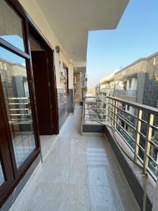 Balcony Image of 1500 Sq.ft 4 BHK Builder Floor for rent in Vasant Kunj New Delhi for Rs. 90000