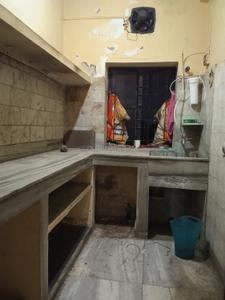 Kitchen Image of 900 Sq.ft 2 BHK Apartment / Flat for sale in Tollygunge Kolkata for Rs. 4000000
